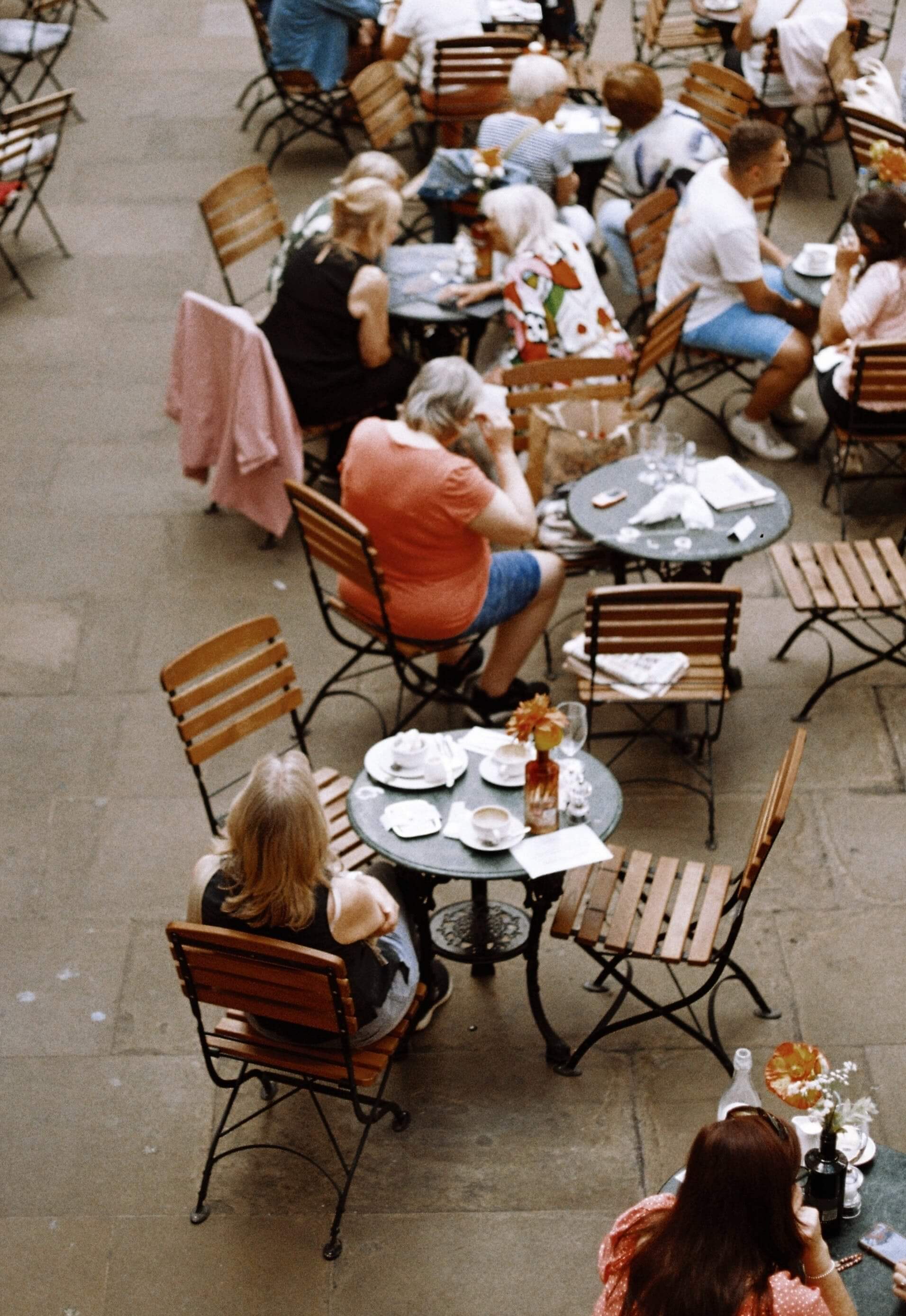 An outdoor cafe